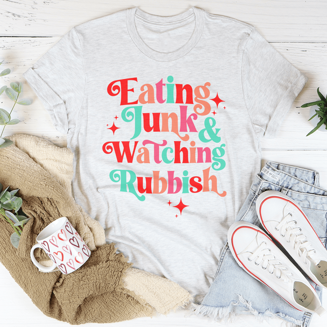 I'm Eating Junk & Watching Rubbish Tee – Peachy Sunday